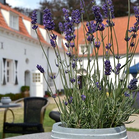 Kasteel Aldenghoor Bed & Breakfast Haelen Luaran gambar